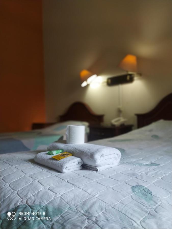 Hotel Viru Viru 1 圣克鲁斯 外观 照片